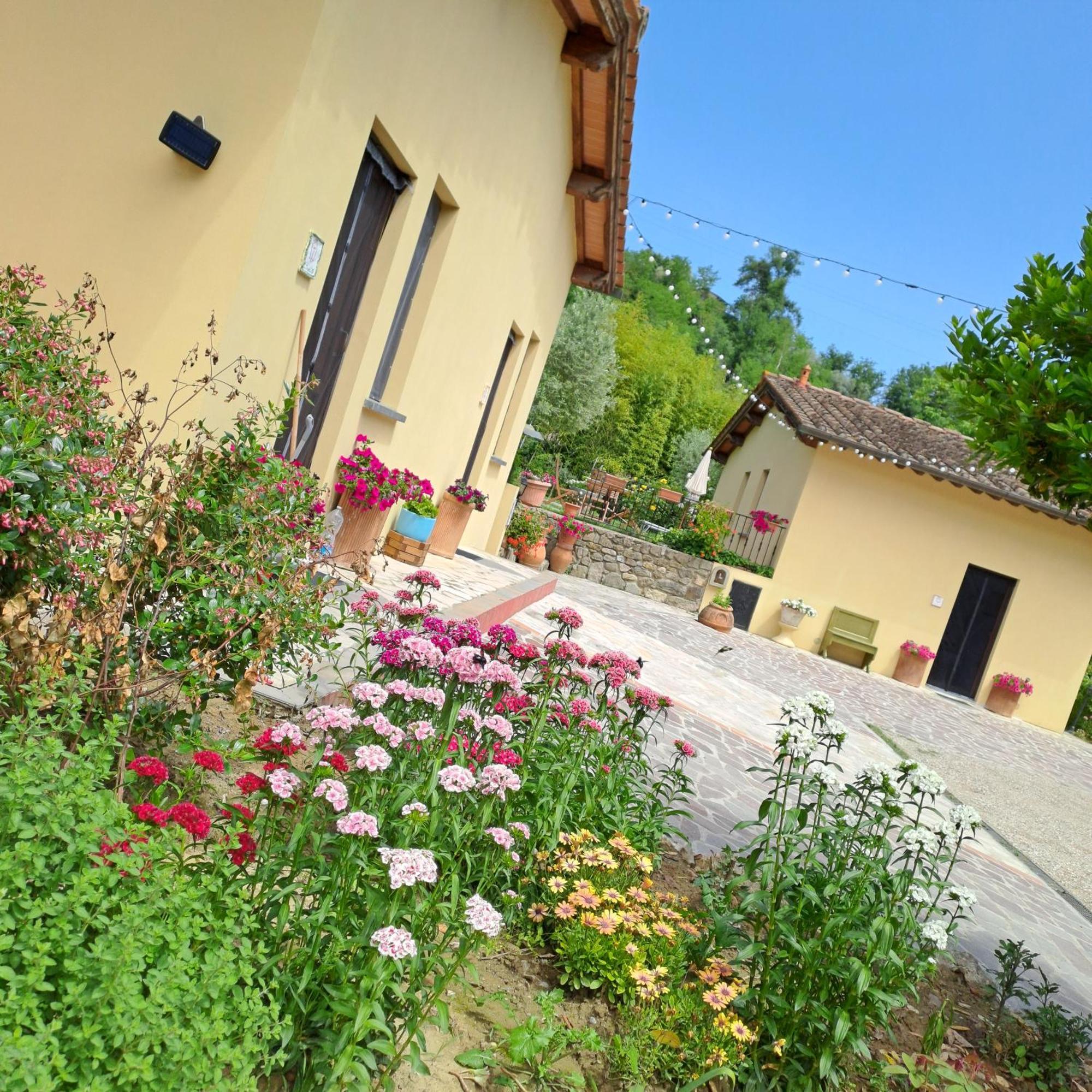 Guest House Torre Guelfa, Vinsantaia Figline Valdarno Exteriör bild